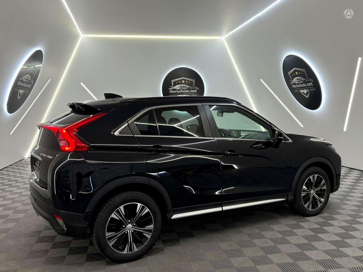 Mitsubishi Eclipse Cross, 1.5 l., off-road / crossover