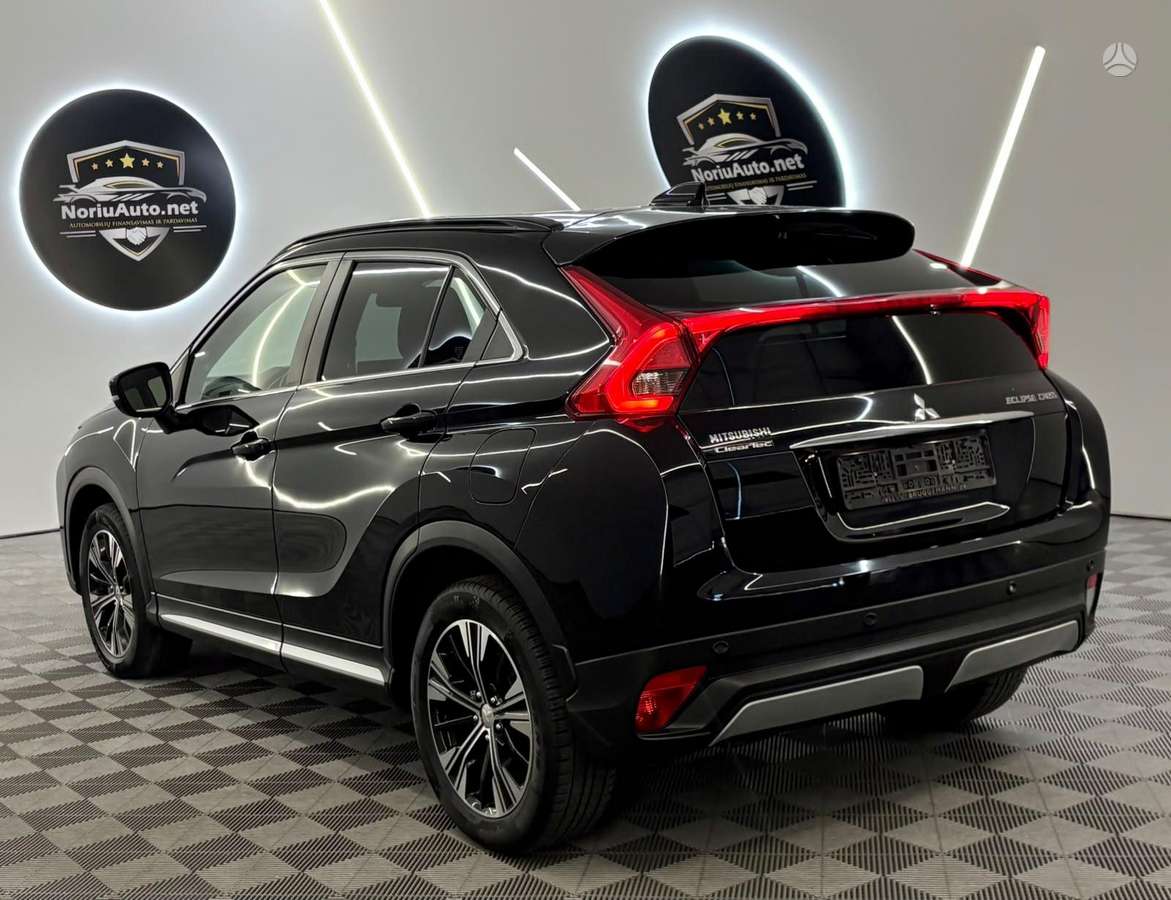 Mitsubishi Eclipse Cross, 1.5 l., off-road / crossover