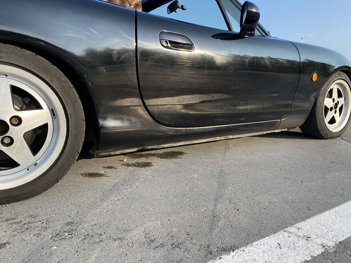 Mazda MX-5, 1.6 l., convertible