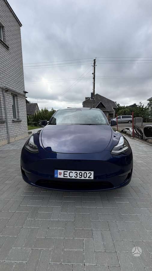 Tesla Model Y, 82 кВт·ч, Седан