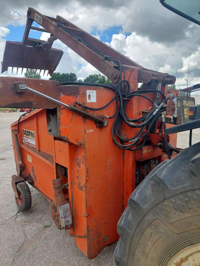 -Kita- TECHMAGRI DR 32, farm equipment