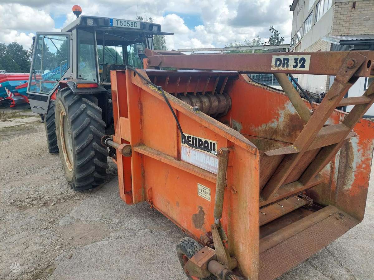 -Kita- TECHMAGRI DR 32, farm equipment