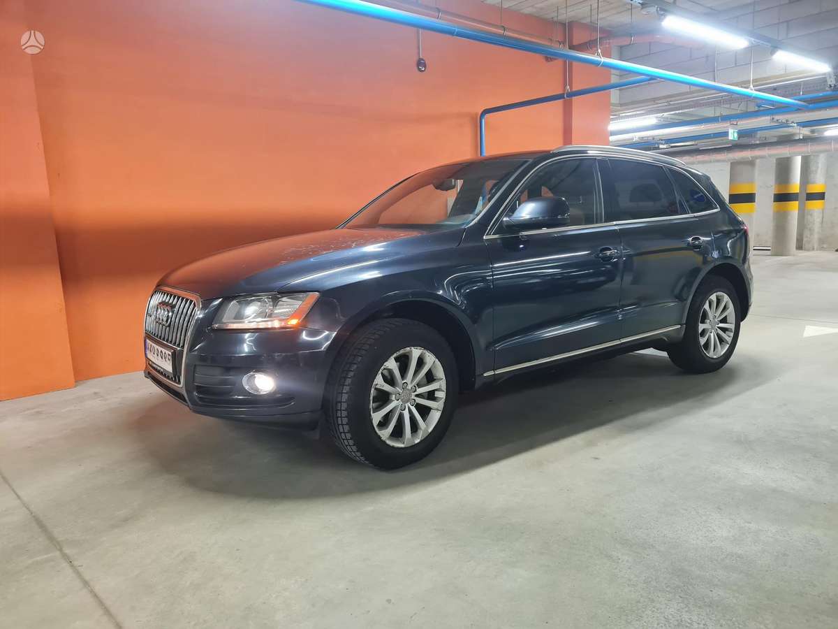 Audi Q5, 2.0 l., Внедорожник / Кроссовер