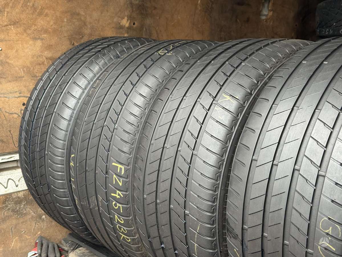 Bridgestone Aleza 001, summer 275/40 R20