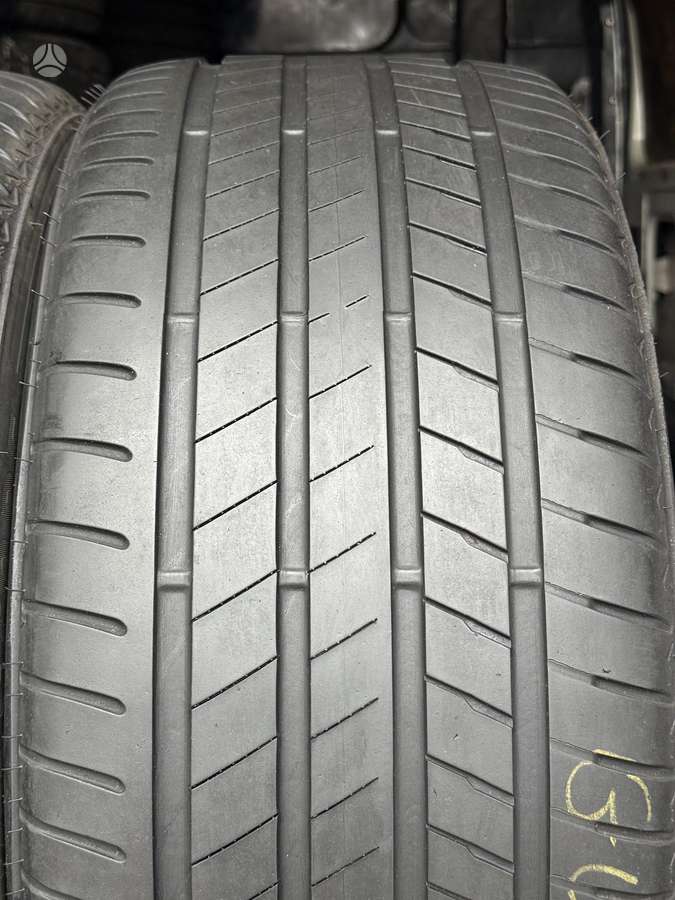 Bridgestone Aleza 001, summer 275/40 R20