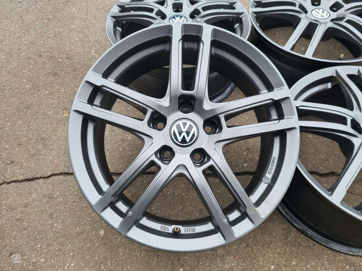 Volkswagen T-Roc 7j et45, light alloy, R17