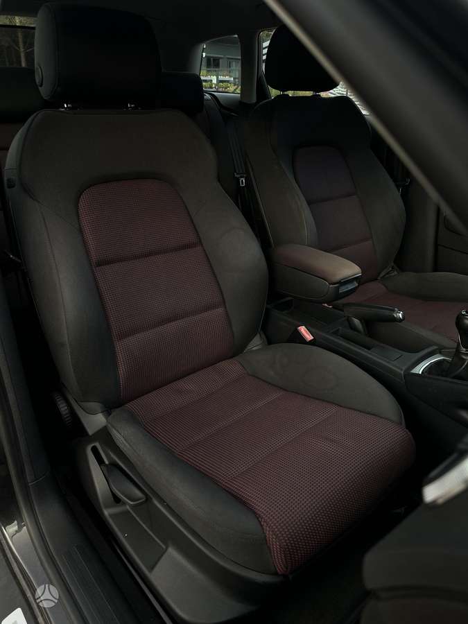 Audi A3, 1.6 l., hatchback