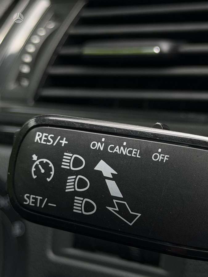 Skoda Rapid, 1.2 l., Хэтчбек