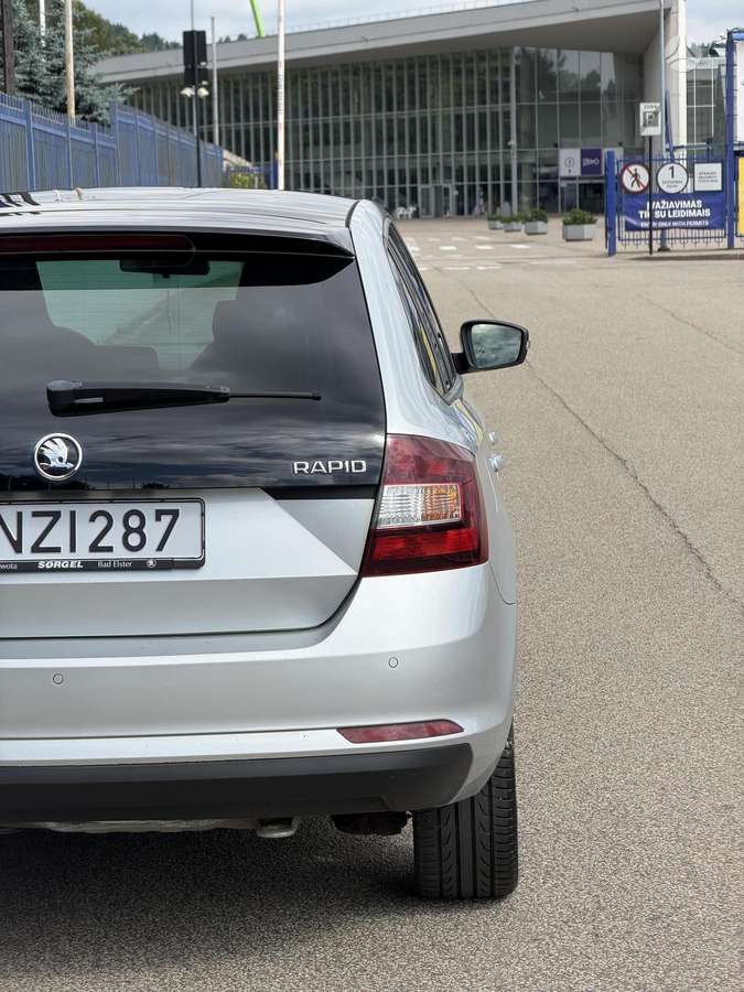 Skoda Rapid, 1.2 l., Хэтчбек