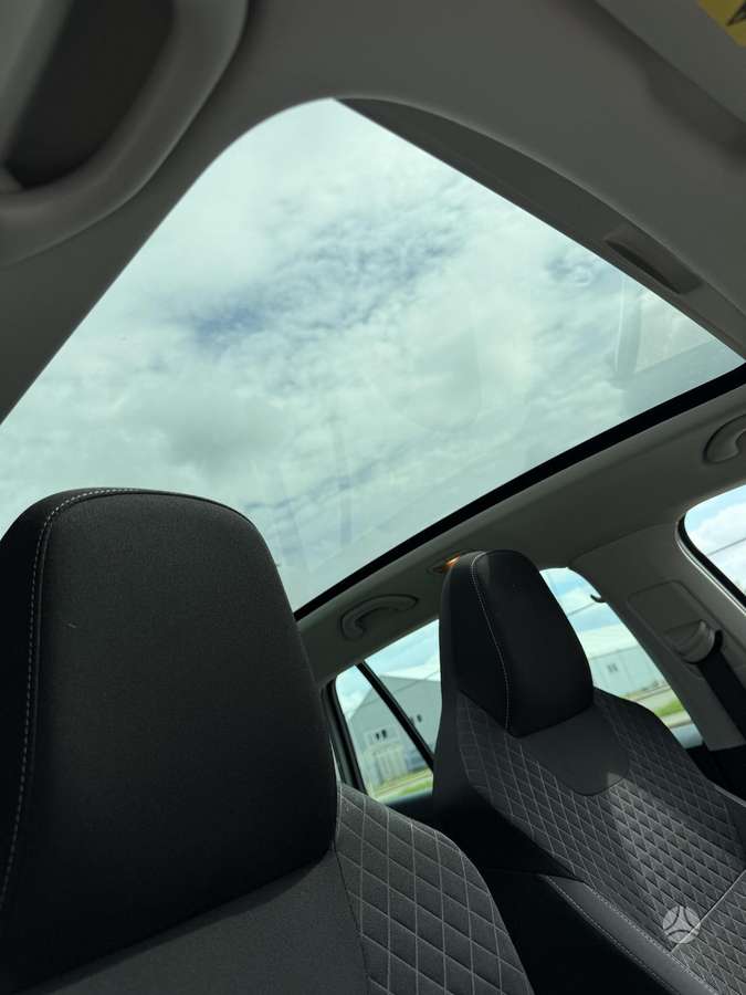 Skoda Rapid, 1.2 l., Хэтчбек