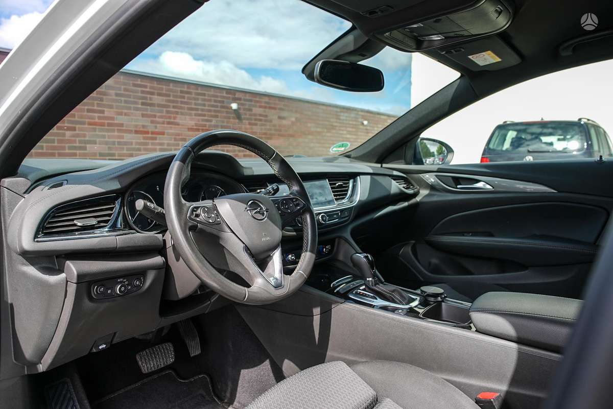 Opel Insignia, 2.0 l., Универсал