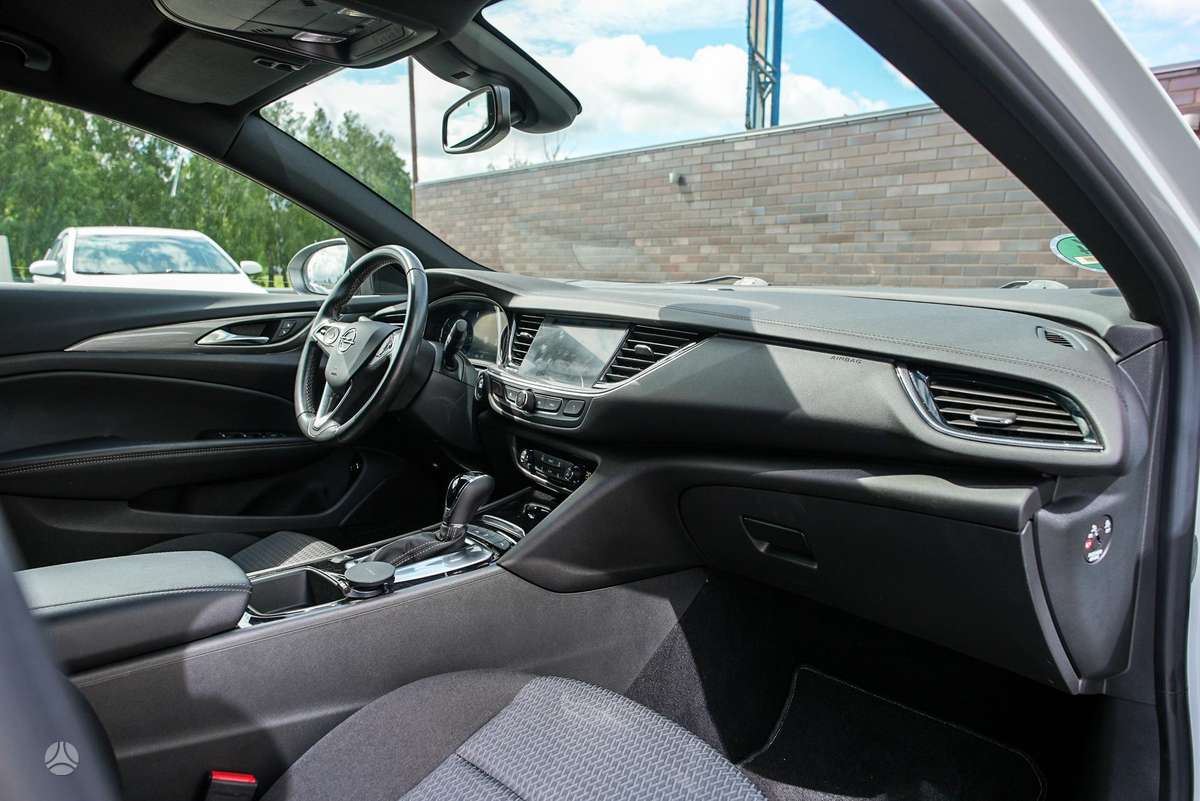 Opel Insignia, 2.0 l., Универсал