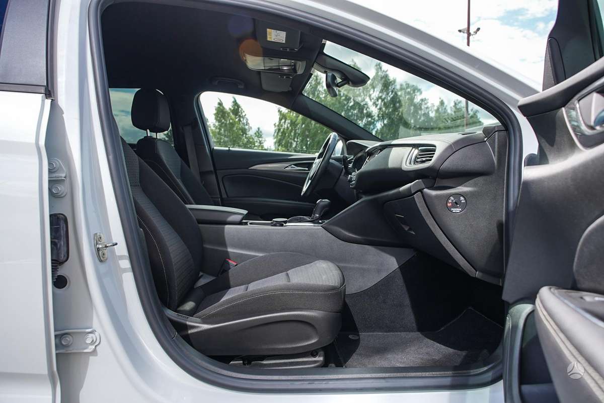Opel Insignia, 2.0 l., Универсал