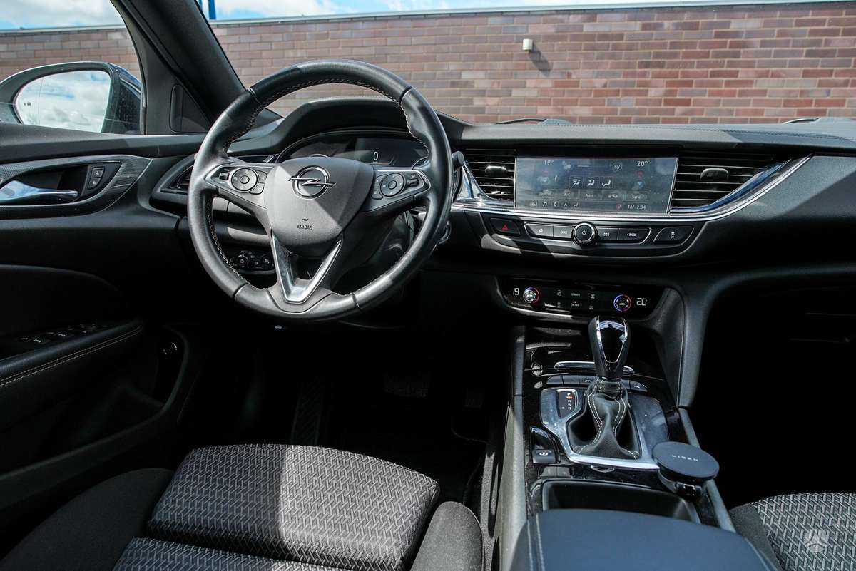 Opel Insignia, 2.0 l., Универсал