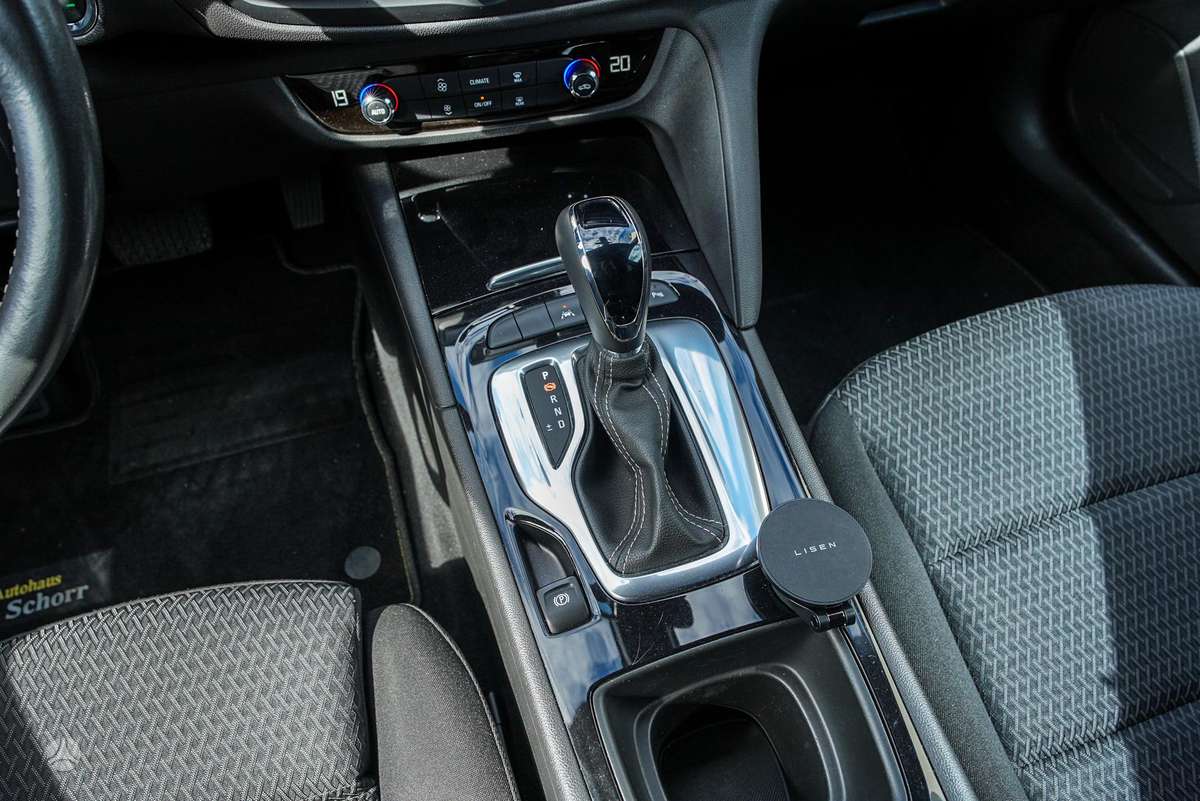 Opel Insignia, 2.0 l., Универсал
