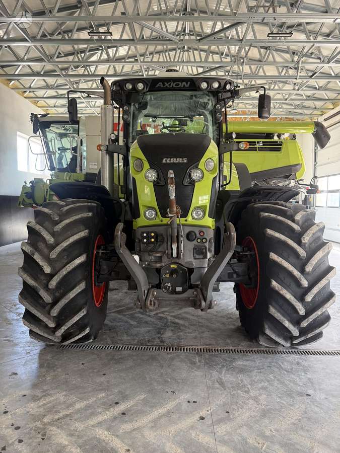 Claas Claas Axion 830 CMATIC, traktoriai