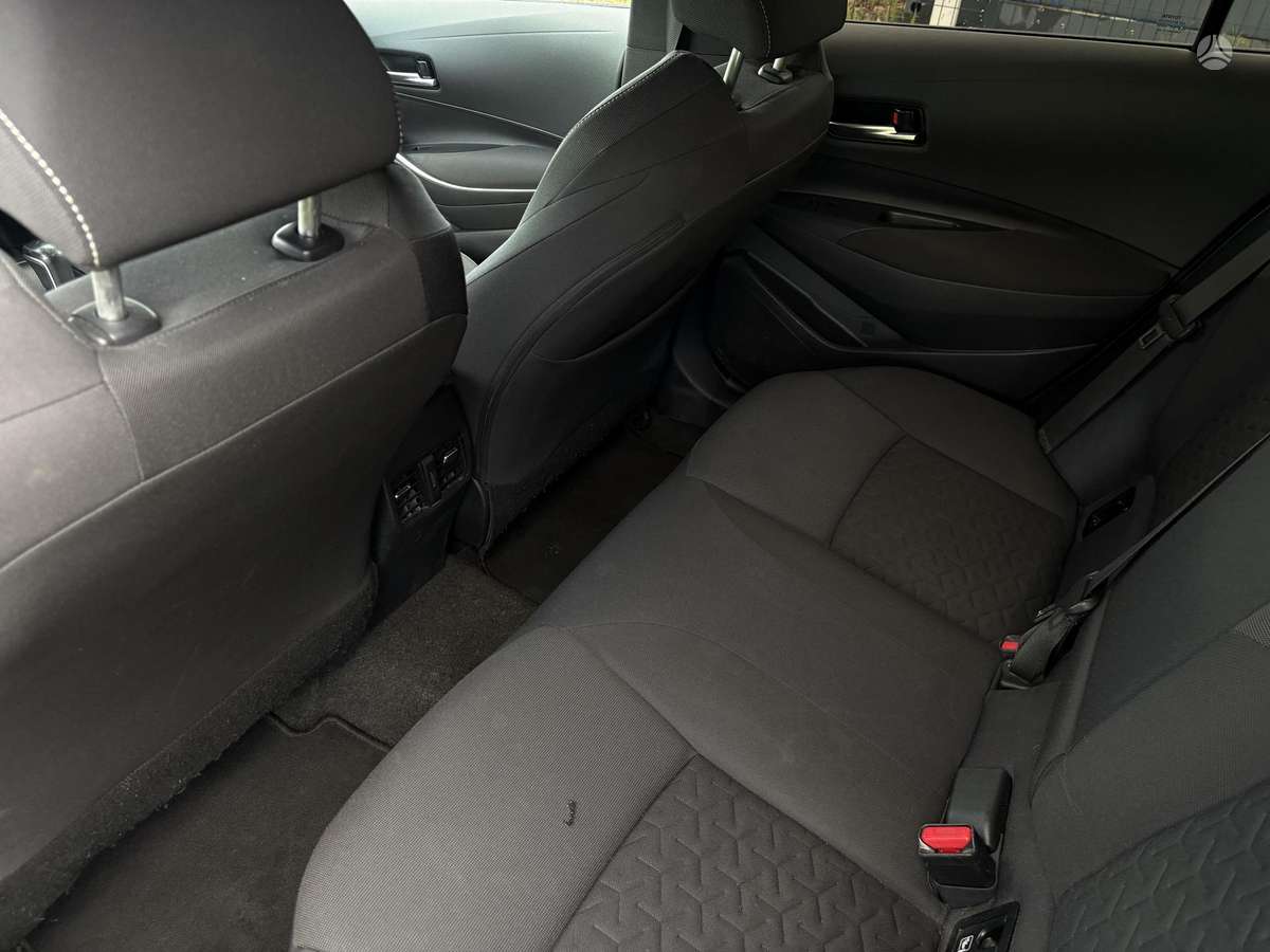 Toyota Corolla, 1.2 l., Универсал