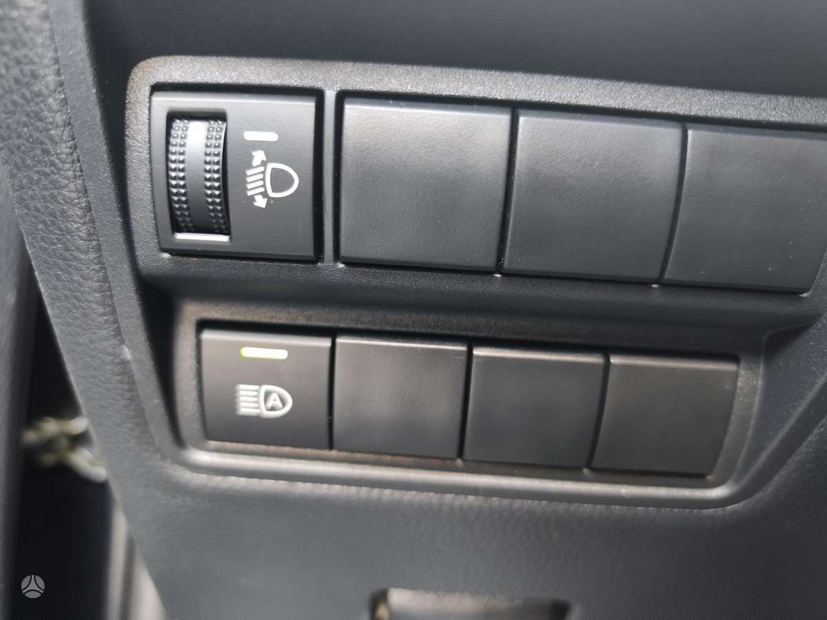Toyota Yaris - 11