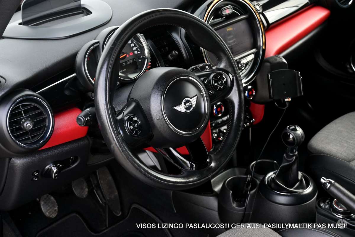Mini Cooper, 1.5 l., Хэтчбек