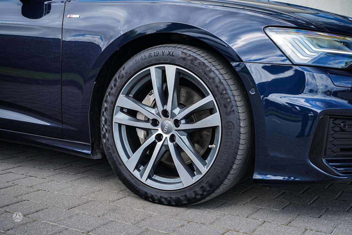 Audi A6, 3.0 l., wagon