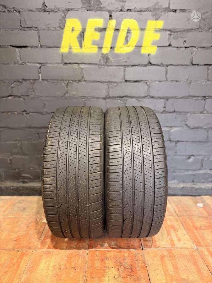Pirelli P Zero AS Plus 3, всесезонные 225/45 R18