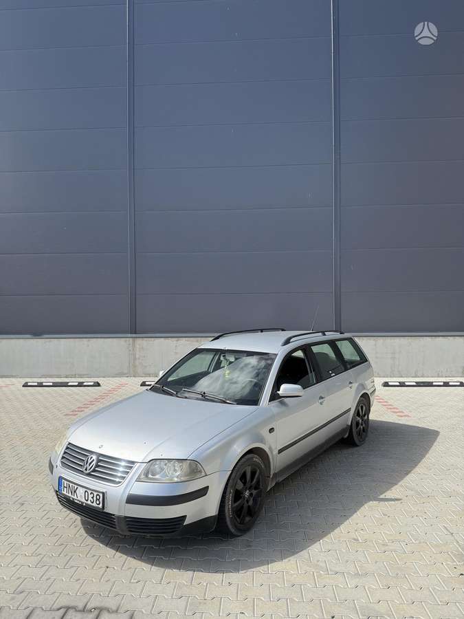 Volkswagen Passat - 2