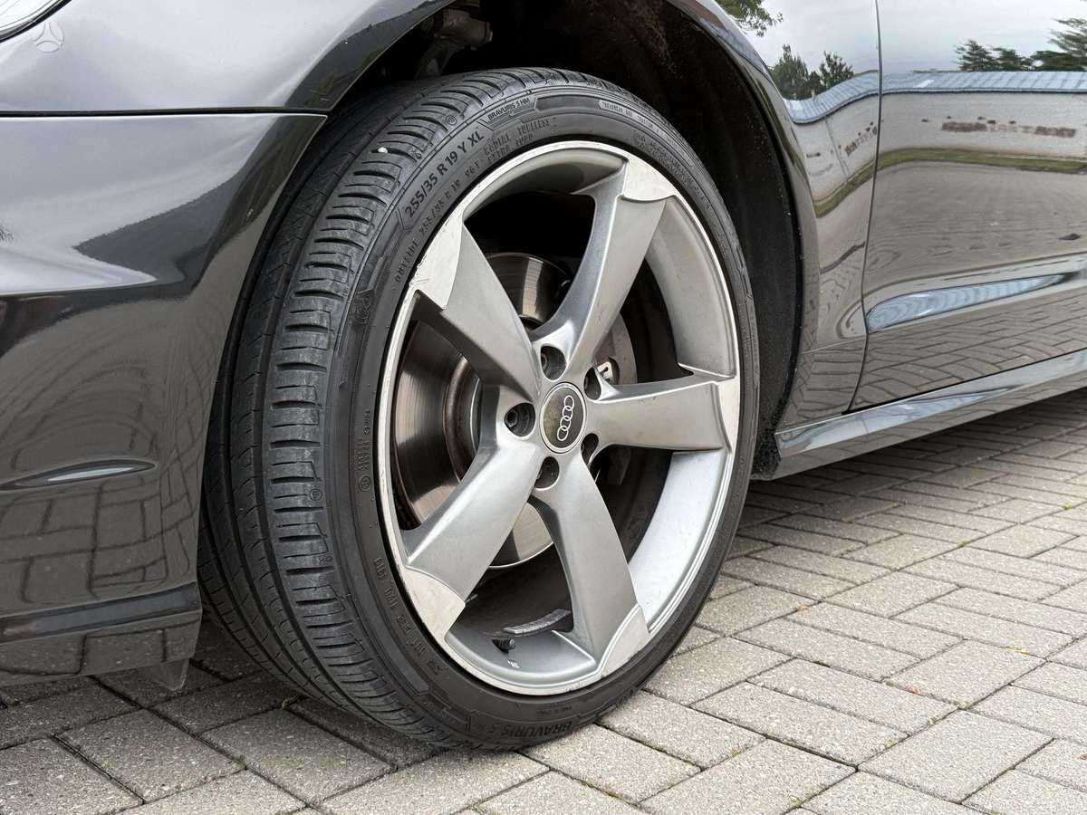 Audi A6, 2.0 l., Универсал