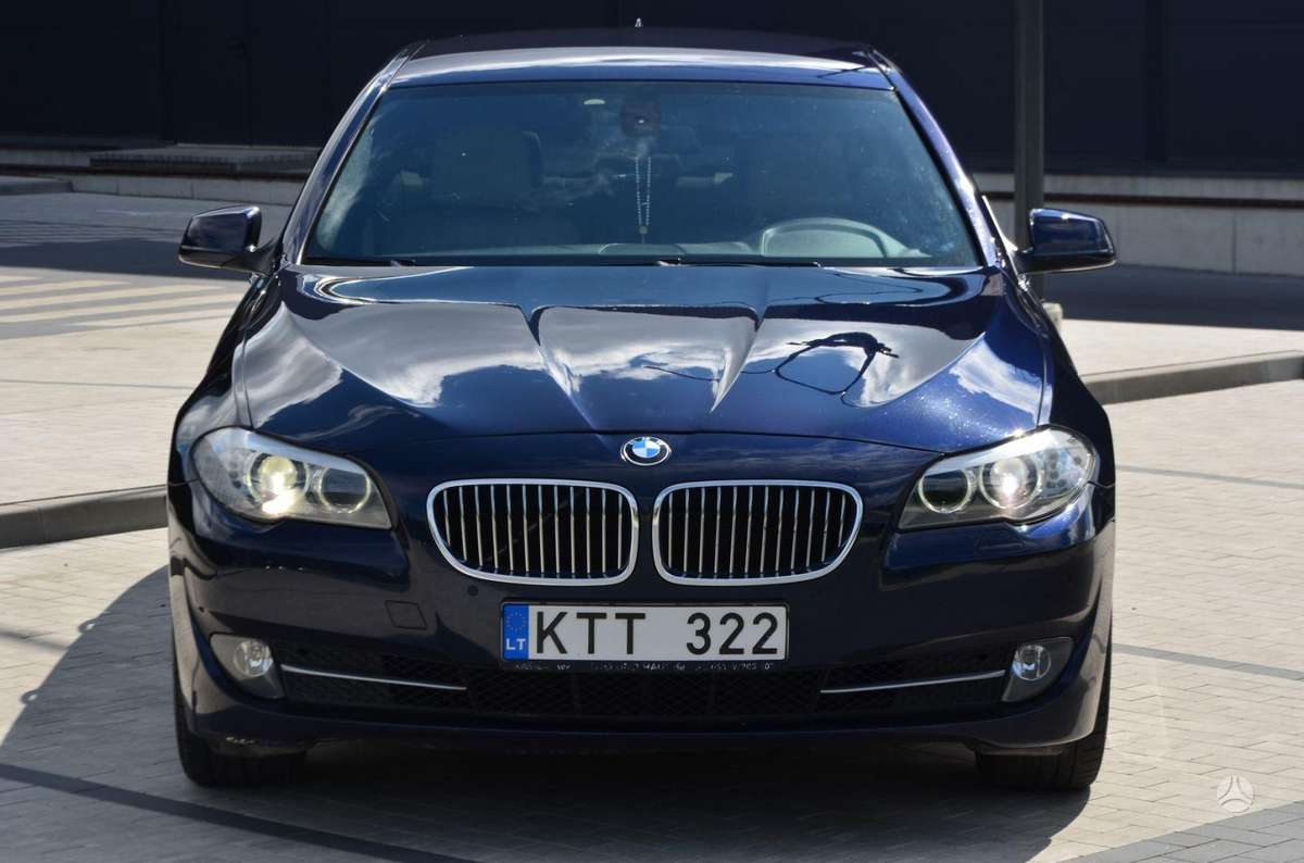 BMW 525, 3.0 l., Седан