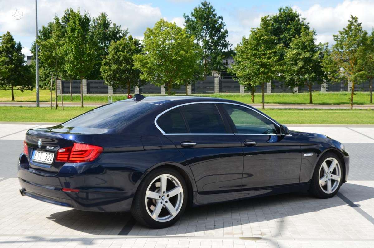 BMW 525, 3.0 l., Седан