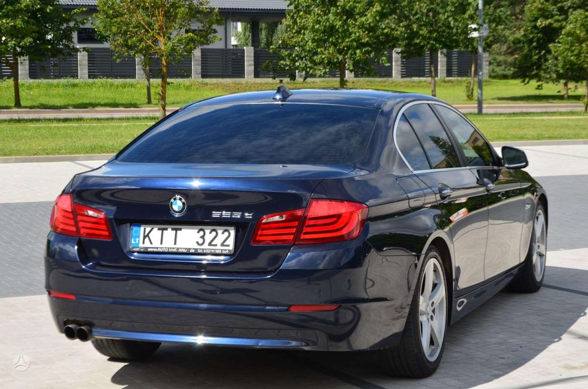 BMW 525, 3.0 l., Седан