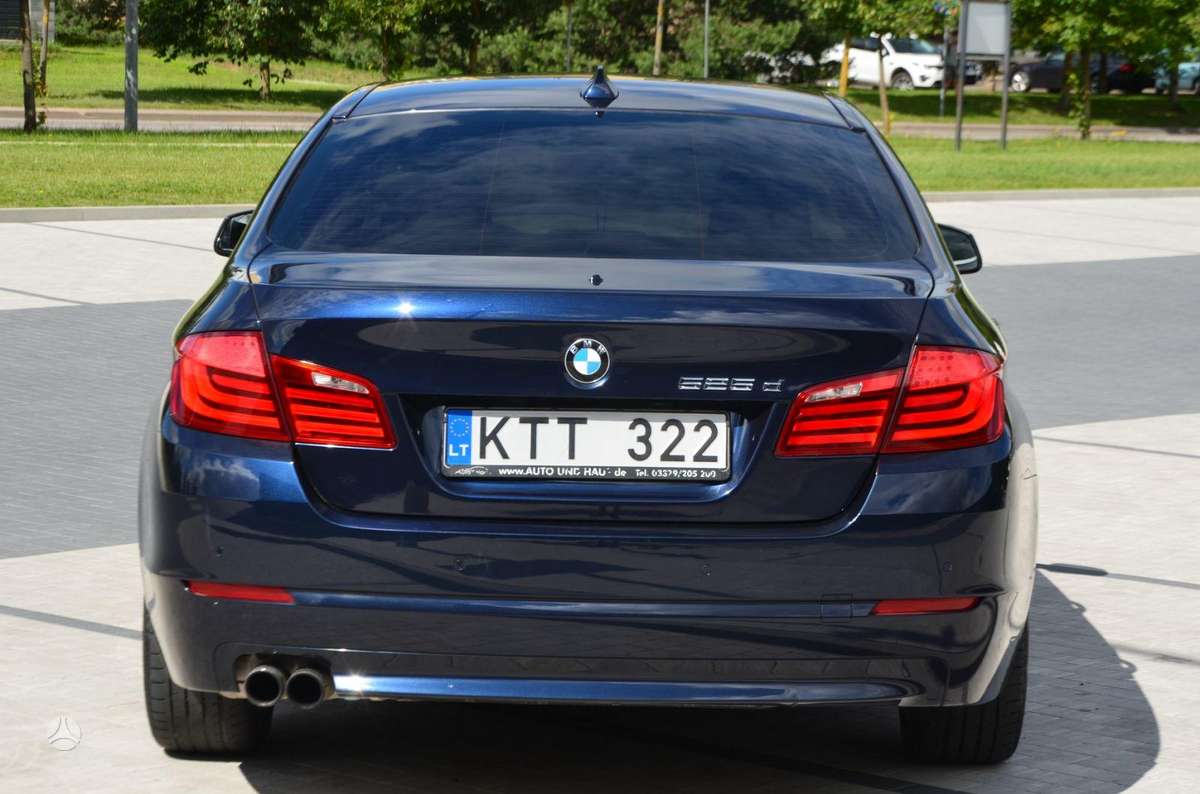 BMW 525, 3.0 l., Седан