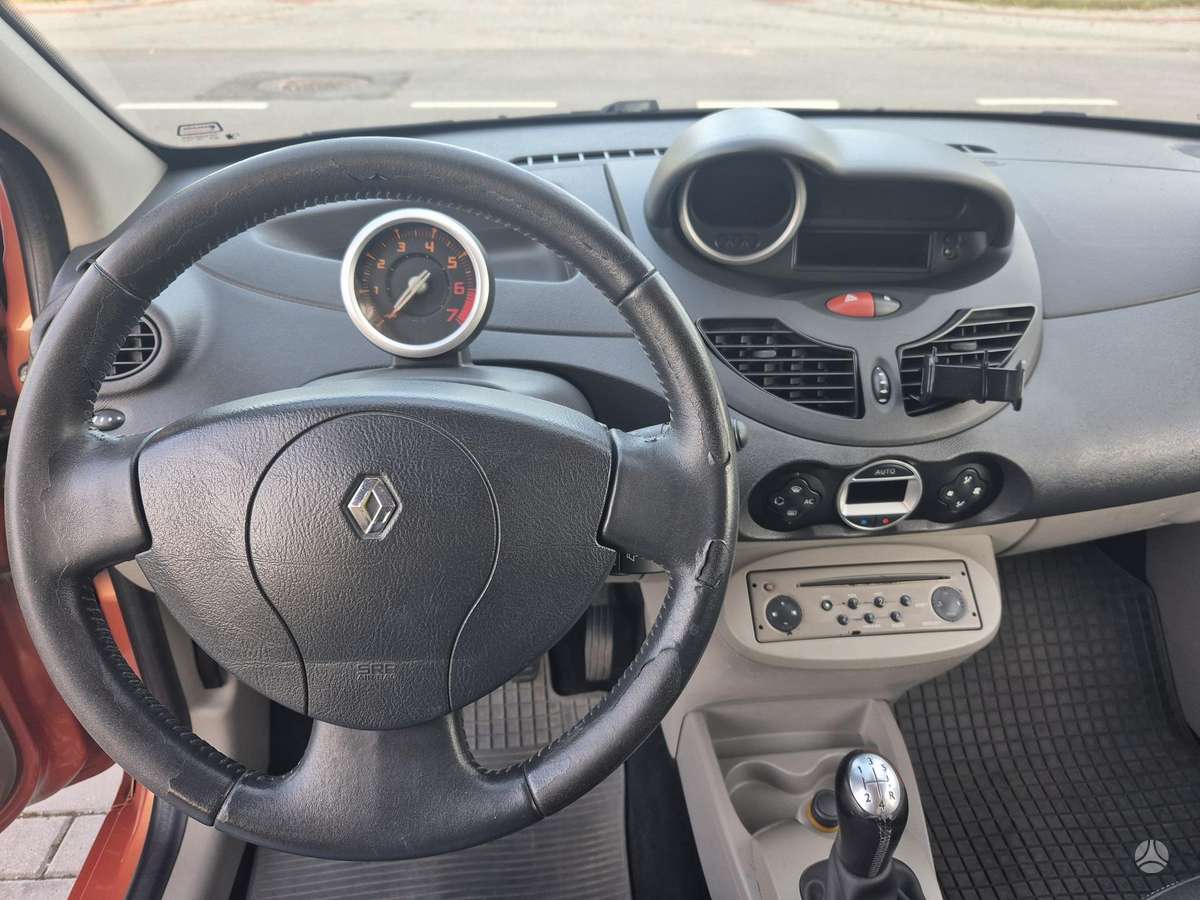 Renault Twingo, 1.2 l., coupe