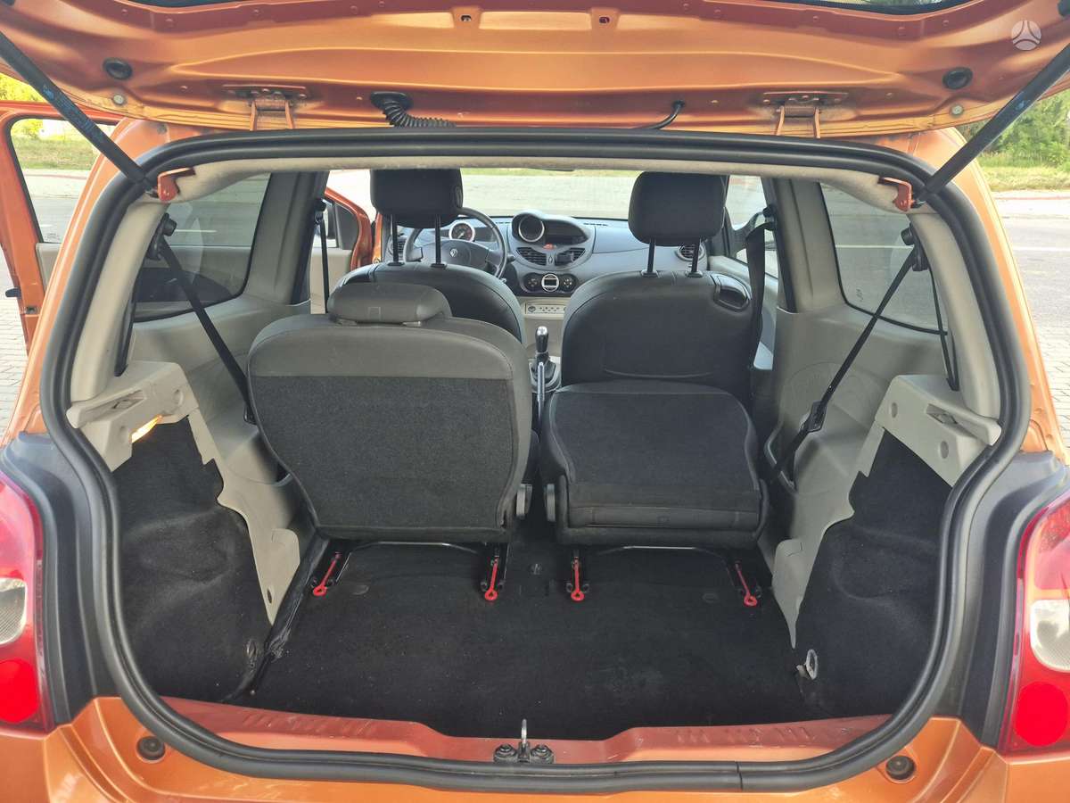 Renault Twingo, 1.2 l., coupe