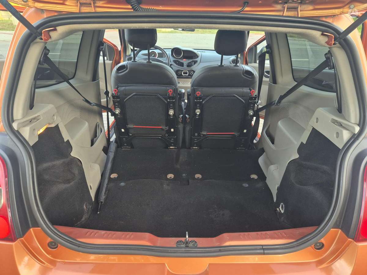 Renault Twingo, 1.2 l., coupe