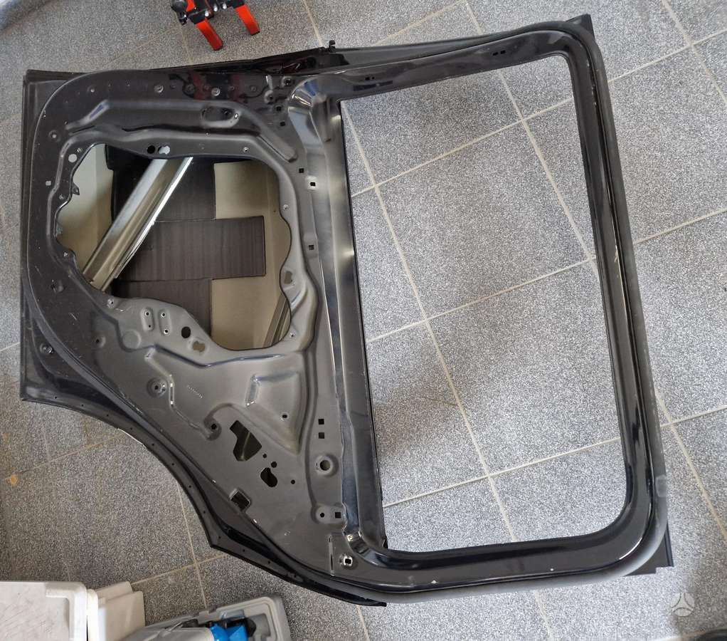 BMW X7 for parts