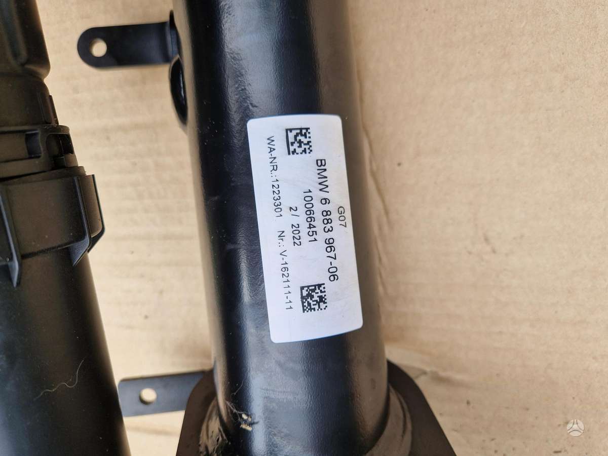 BMW X7 for parts