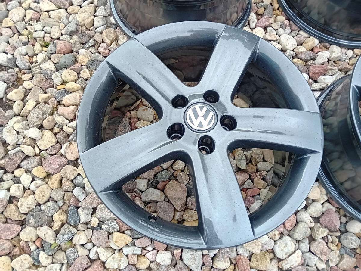 Volkswagen, light alloy, R18