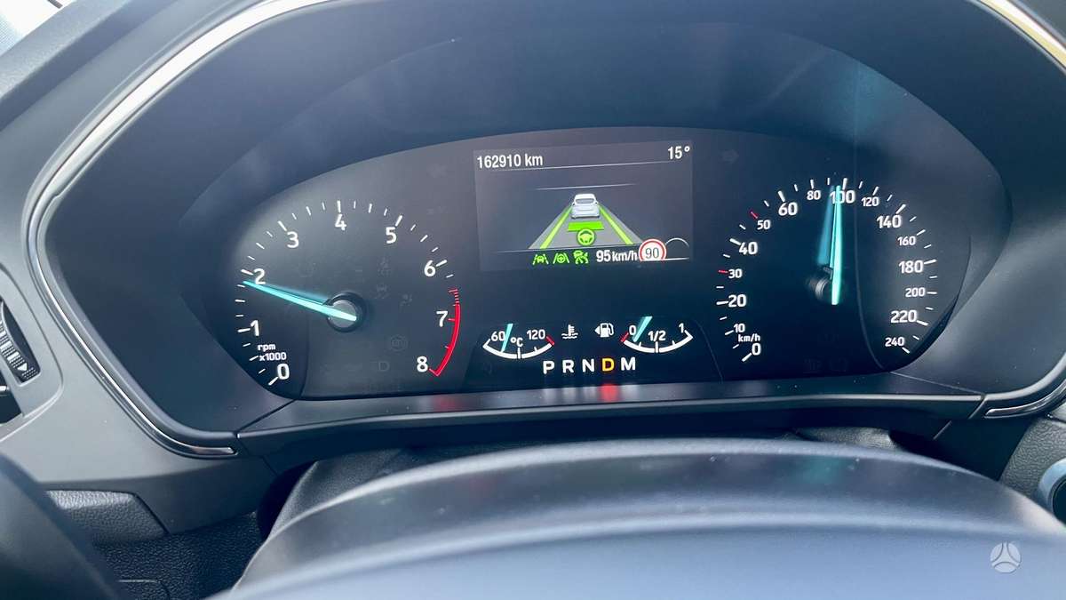 Ford Focus, 1.0 l., hatchback