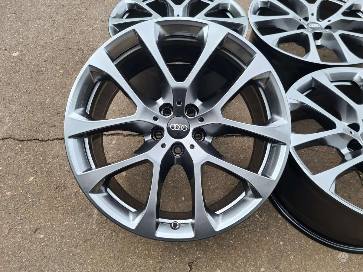 Audi Q5 / Q7 / A7 / Q8, light alloy, R20