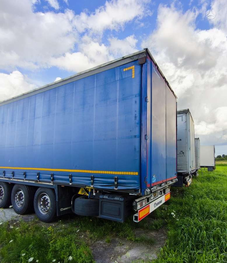 Krone, curtain / tarpaulin