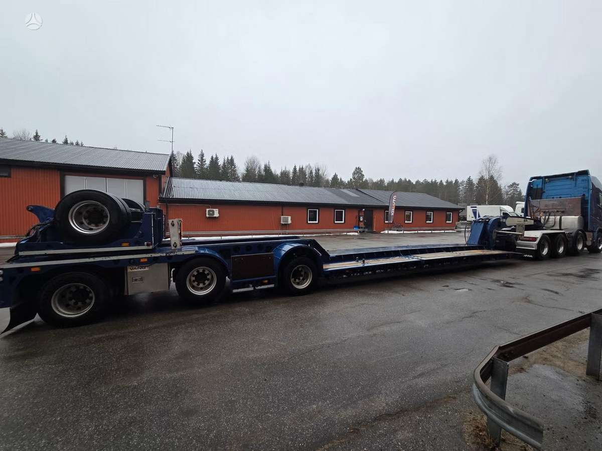 Volvo FH 16 750 8x4, single sleeper
