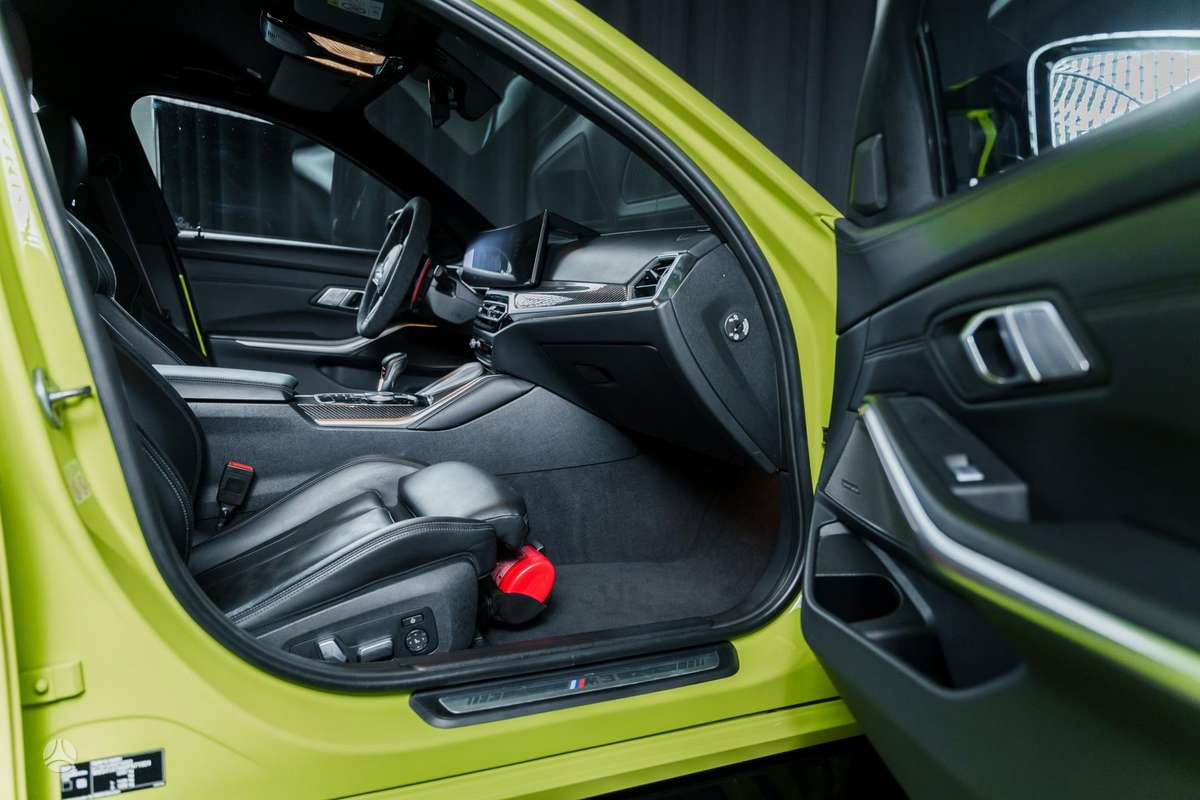 BMW M3, 3.0 l., Седан