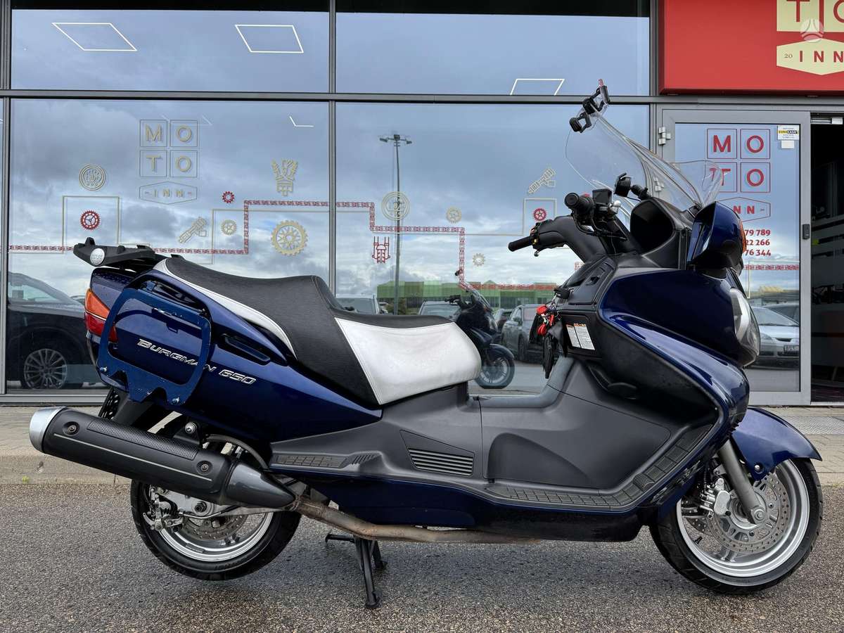 Suzuki Burgman 650cc, scooters / mopeds