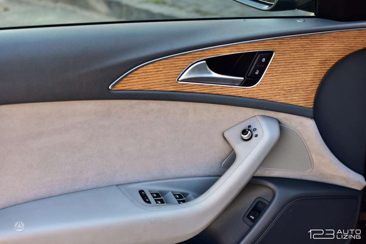 Audi A6, 3.0 l., universalas