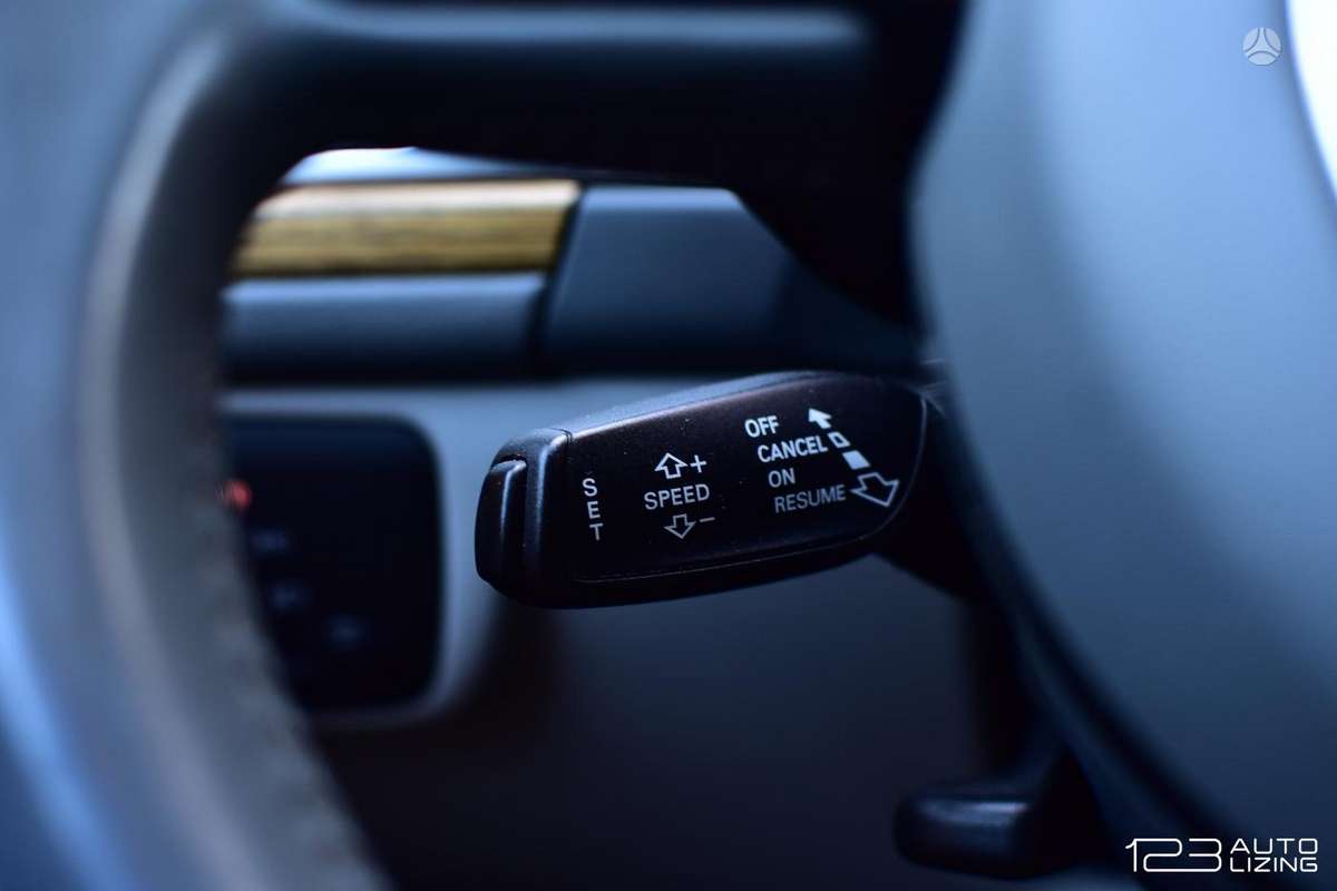 Audi A6, 3.0 l., universalas