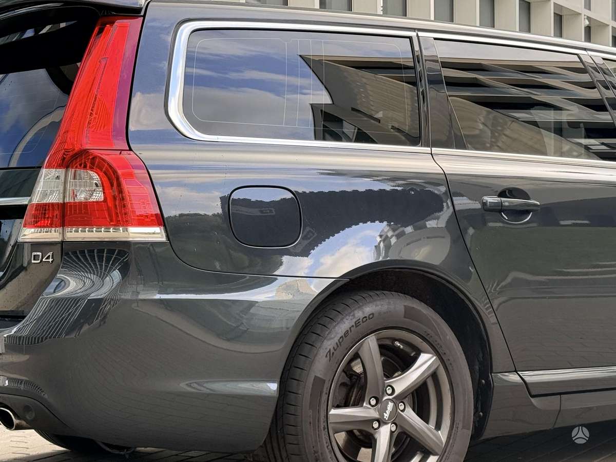 Volvo V70, 2.0 l., Универсал