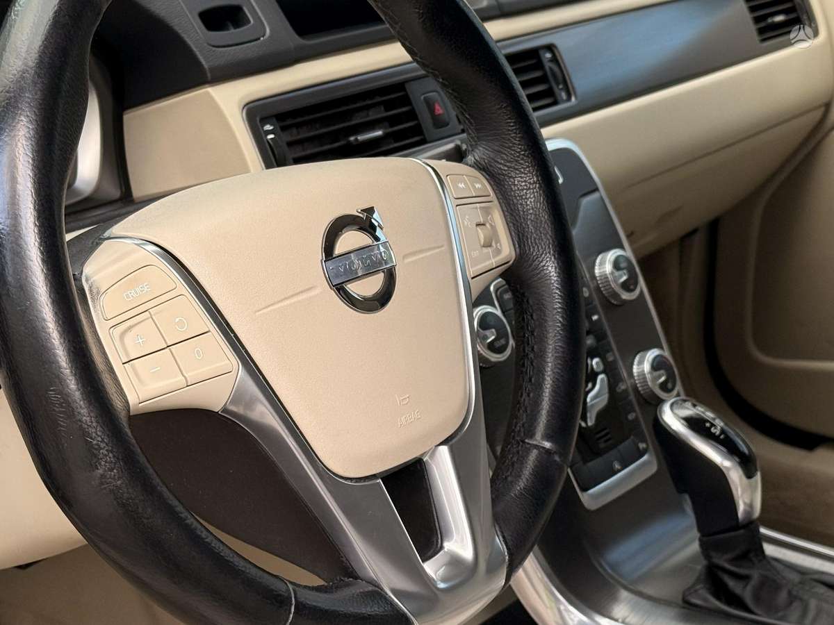 Volvo V70, 2.0 l., Универсал