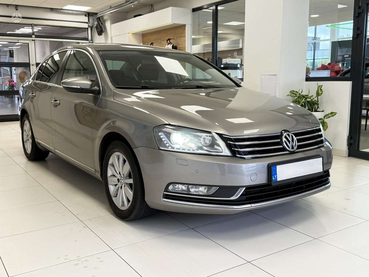 Volkswagen Passat - 3