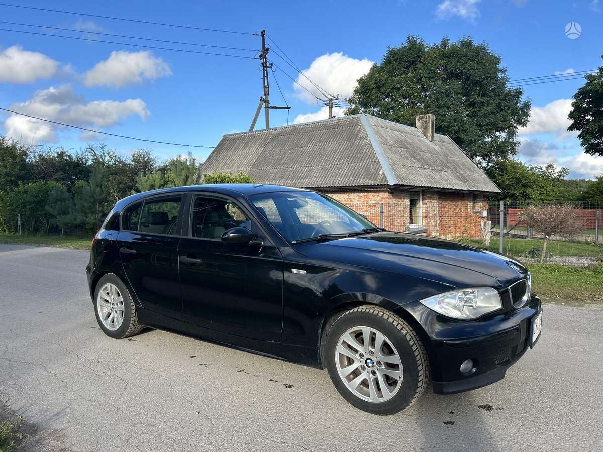 BMW 116, 1.6 l., hatchback