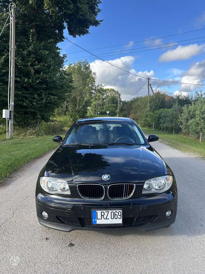 BMW 116, 1.6 l., hatchback